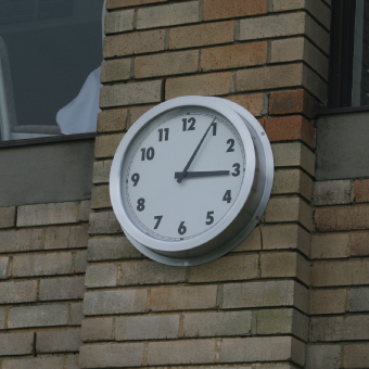 Northbridge Golf Outdoor Clock